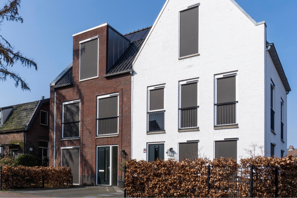 Zon en Scherm Solar ZS550 screen op zonne-energie