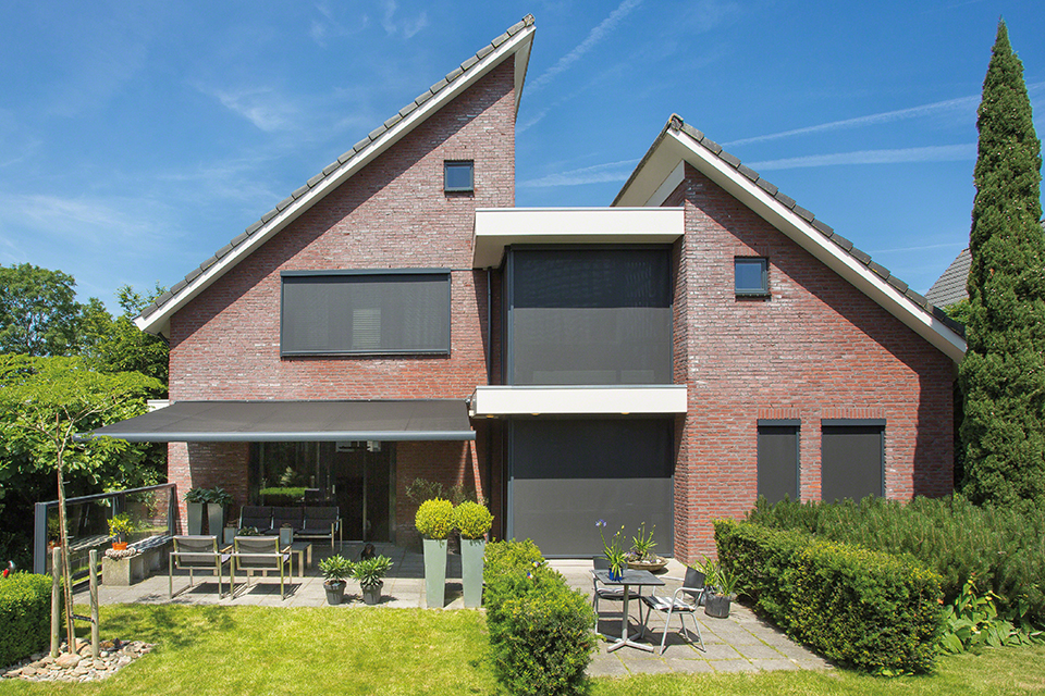 Verano Santos V296 - zonnescherm voor diepe terrassen