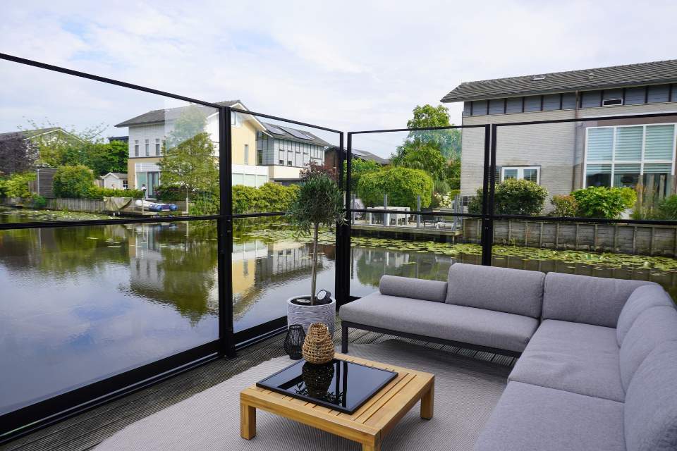 Zon en Scherm Alor ZS160 glazen windscherm